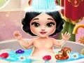 Snow White Baby Bath — ücretsiz çevrimiçi oyun