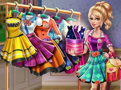 Sery College Dolly Dress Up — free online game