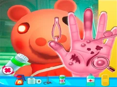 Piggy Hand Doctor  — free online game