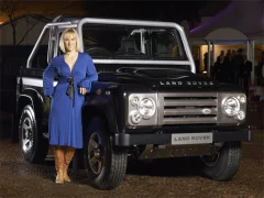 Land Rover Defender SVX Slide — free online game