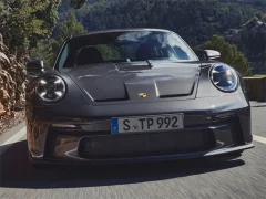Porsche 911 GT3 Touring Slide — free online game