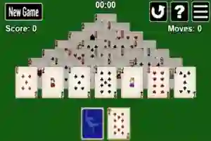 Leikur Pyramid Solitaire á netinu