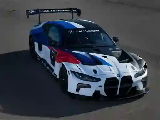 BMW M4 GT3 Puzzle — free online game